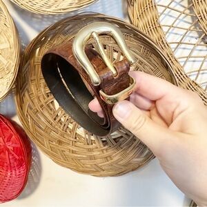 Vintage Croft & barrow genuine leather belt.